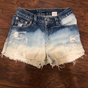 Levi high waisted shorts 517